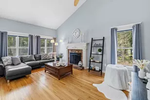 61 Montgomery, Lakeville, MA 02347 - Photo 9