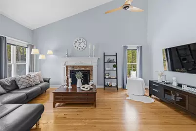 61 Montgomery, Lakeville, MA 02347 - Photo 19