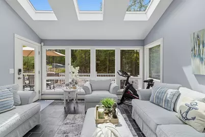 61 Montgomery, Lakeville, MA 02347 - Photo 5