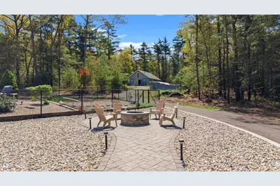 61 Montgomery, Lakeville, MA 02347 - Photo 19
