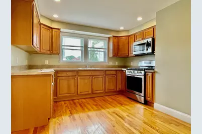 5 Fairview Ave #1, Watertown, MA 02472 - Photo 9