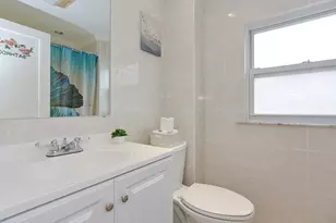 20 Gay St, Quincy, MA 02169 - Photo 15