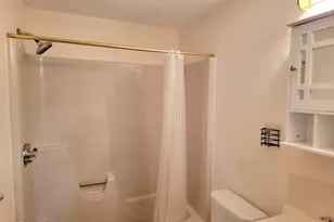 18 Apthorp St, Quincy, MA 02170 - Photo 7