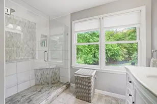 44 Park St, Shrewsbury, MA 01545 - Photo 21