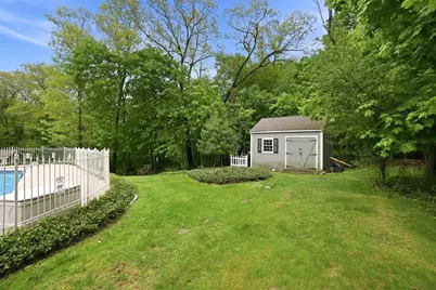 44 Park St, Shrewsbury, MA 01545 - Photo 31