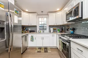 195 School St, Somerville, MA 02145 - Photo 1
