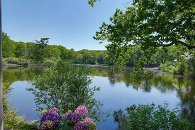 4 Jackson Pond Rd #4, Dedham, MA 02026 - Photo 3