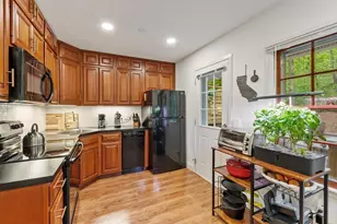 544 Elm St, Fitchburg, MA 01420 - Photo 11