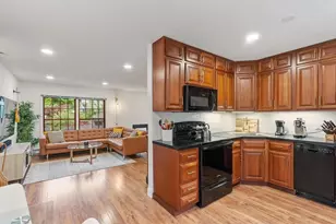 544 Elm St, Fitchburg, MA 01420 - Photo 15