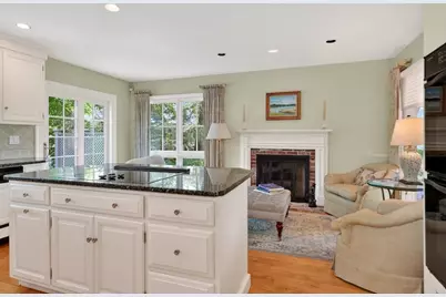 4 Jackson Pond Rd #4, Dedham, MA 02026 - Photo 19