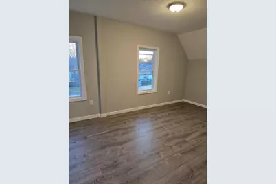 47 Dale St #3, Boston, MA 02111 - Photo 3