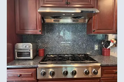 94 Valley Rd, Somerset, MA 02726 - Photo 13