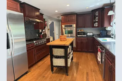 94 Valley Rd, Somerset, MA 02726 - Photo 11