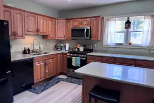 39 Nyes Ln, Acushnet, MA 02743 - Photo 3