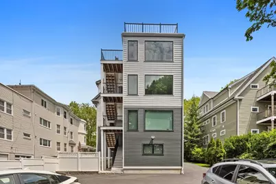 202 Rawson Rd #3, Brookline, MA 02445 - Photo 17