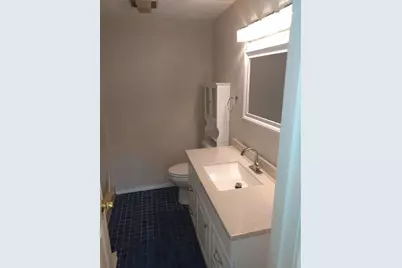 7 Gibbs St #7, Worcester, MA 01607 - Photo 5