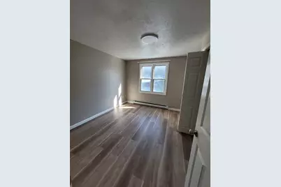 7 Gibbs St #7, Worcester, MA 01607 - Photo 9