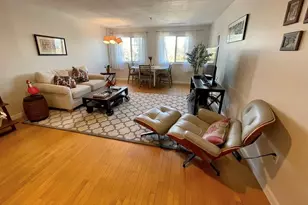 20 Webster St, Brookline, MA 02446 - Photo 5
