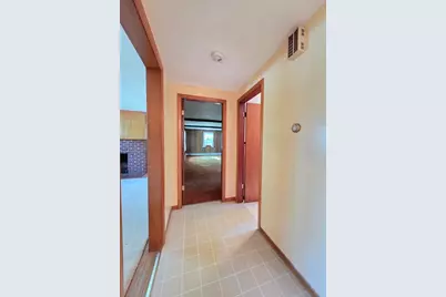 44 Lake Pkwy, Webster, MA 01570 - Photo 13