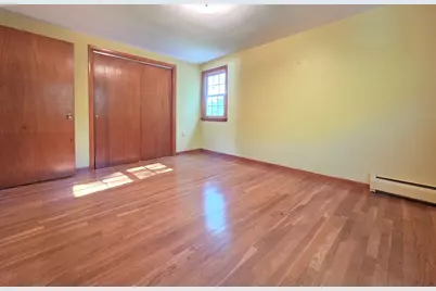 44 Lake Pkwy, Webster, MA 01570 - Photo 21