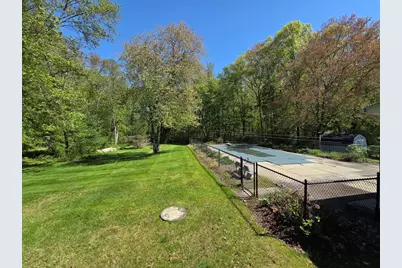 44 Lake Pkwy, Webster, MA 01570 - Photo 27