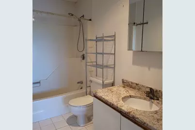 3920 Mystic Valley Pkwy #621, Medford, MA 02155 - Photo 11