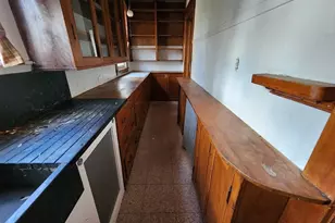 31 Buena Vista Plaza, Springfield, MA 01108 - Photo 9