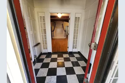 31 Buena Vista Plz, Springfield, MA 01108 - Photo 3