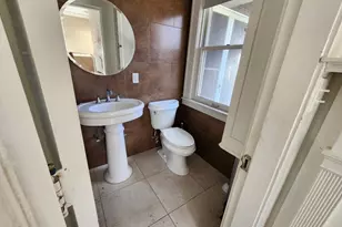 31 Buena Vista Plaza, Springfield, MA 01108 - Photo 29