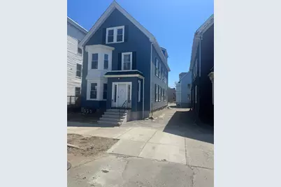 140 S Common St #3, Lynn, MA 01902 - Photo 1