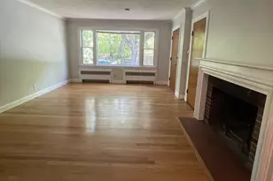 71 Blake St, Newton, MA 02460 - Photo 3