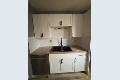 46 Evelyn #2, Boston, MA 02126 - Photo 5
