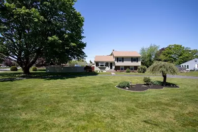 4 Clark Lane, Swansea, MA 02777 - Photo 3