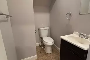 713 Metropolitan Ave, Boston, MA 02136 - Photo 9