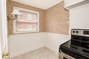 80 Morton St, West Springfield, MA 01089 - Photo 11