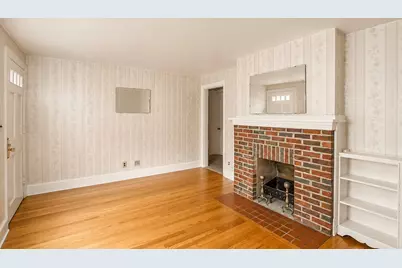 80 Morton St, West Springfield, MA 01089 - Photo 7