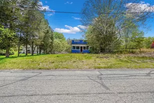 28 Brown St, Swansea, MA 02777 - Photo 3