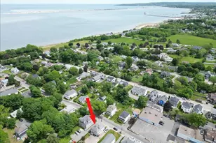 16 Castle St, Plymouth, MA 02360 - Photo 3