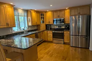 29 W Laurier St, Haverhill, MA 01832 - Photo 5
