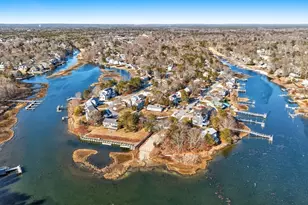 16 Carolyn Ln, Falmouth, MA 02536 - Photo 37