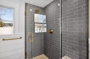 16 Carolyn Ln, Falmouth, MA 02536 - Photo 29