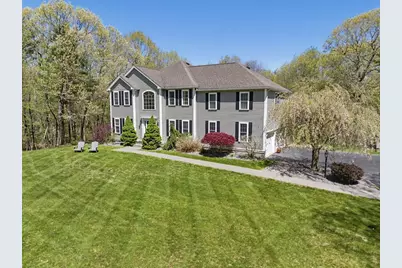 10 Essex St, Douglas, MA 01516 - Photo 3