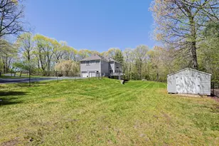 10 Essex St, Douglas, MA 01516 - Photo 9