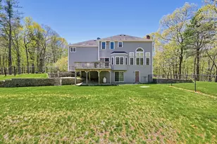 10 Essex St, Douglas, MA 01516 - Photo 7