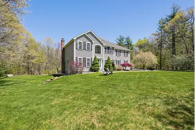 10 Essex St, Douglas, MA 01516 - Photo 5