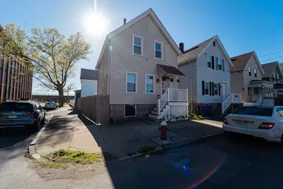 1 Thatcher St, New Bedford, MA 02744 - Photo 15