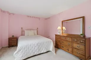 19 Bourbon St, Peabody, MA 01960 - Photo 13
