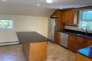 272-2 Nevada St, Newton, MA 02460 - Photo 3