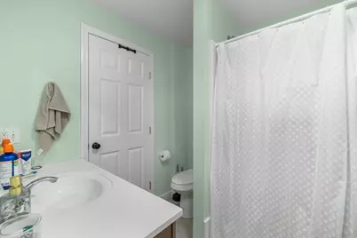89 Knowles, Providence, RI 02906 - Photo 7