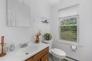 89 Knowles, Providence, RI 02906 - Photo 17